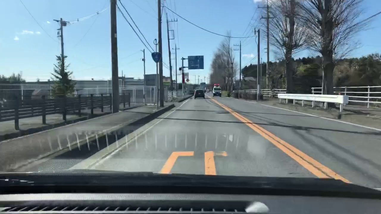 緊急走行！緊走する署轄の事故処理車