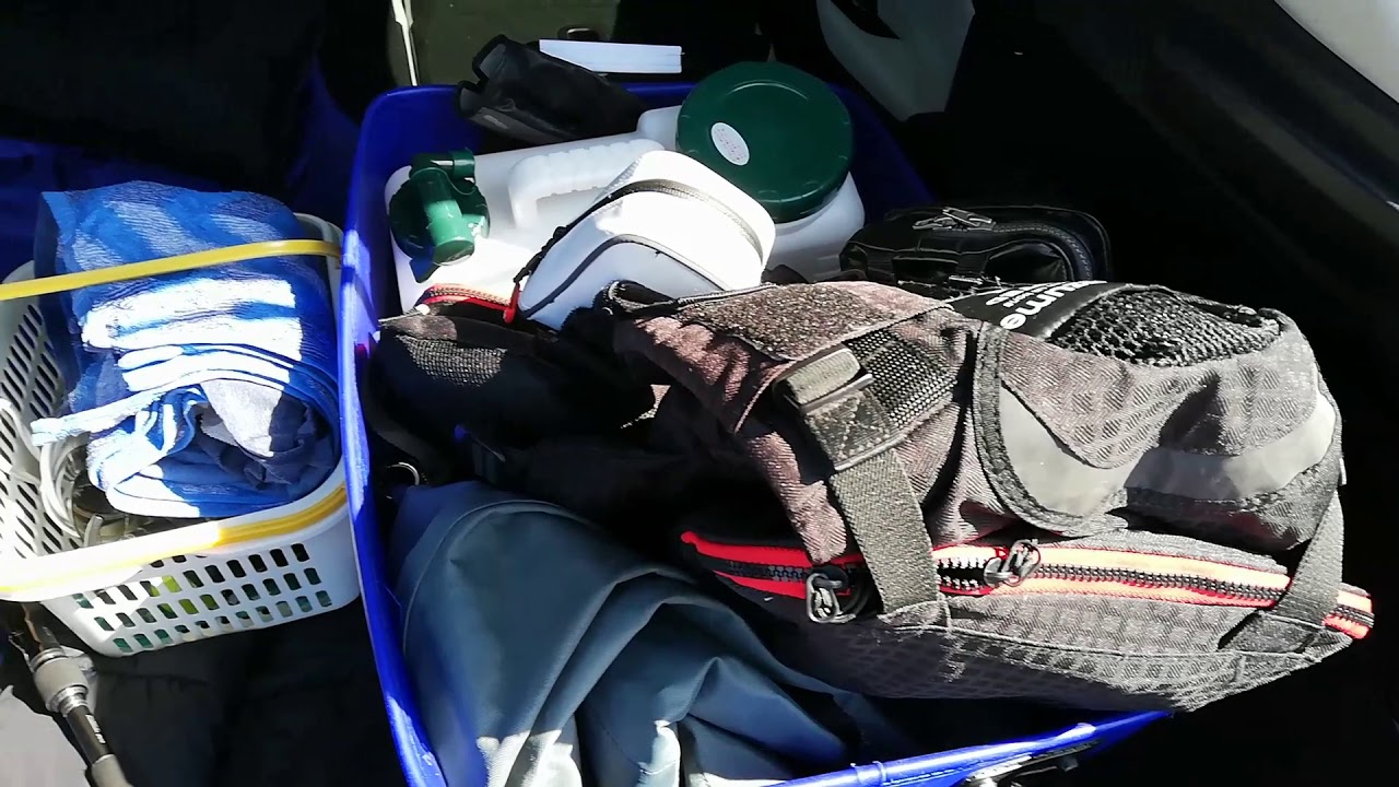 マツダのアクセラで1泊2日釣り道具の準備と車中泊の注意点について撮ってみた!