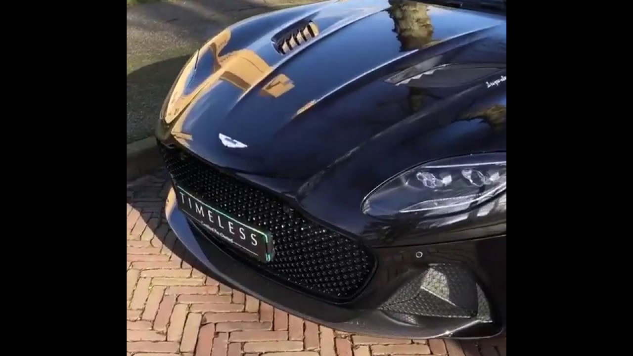 Aston Martin DBS Superleggera