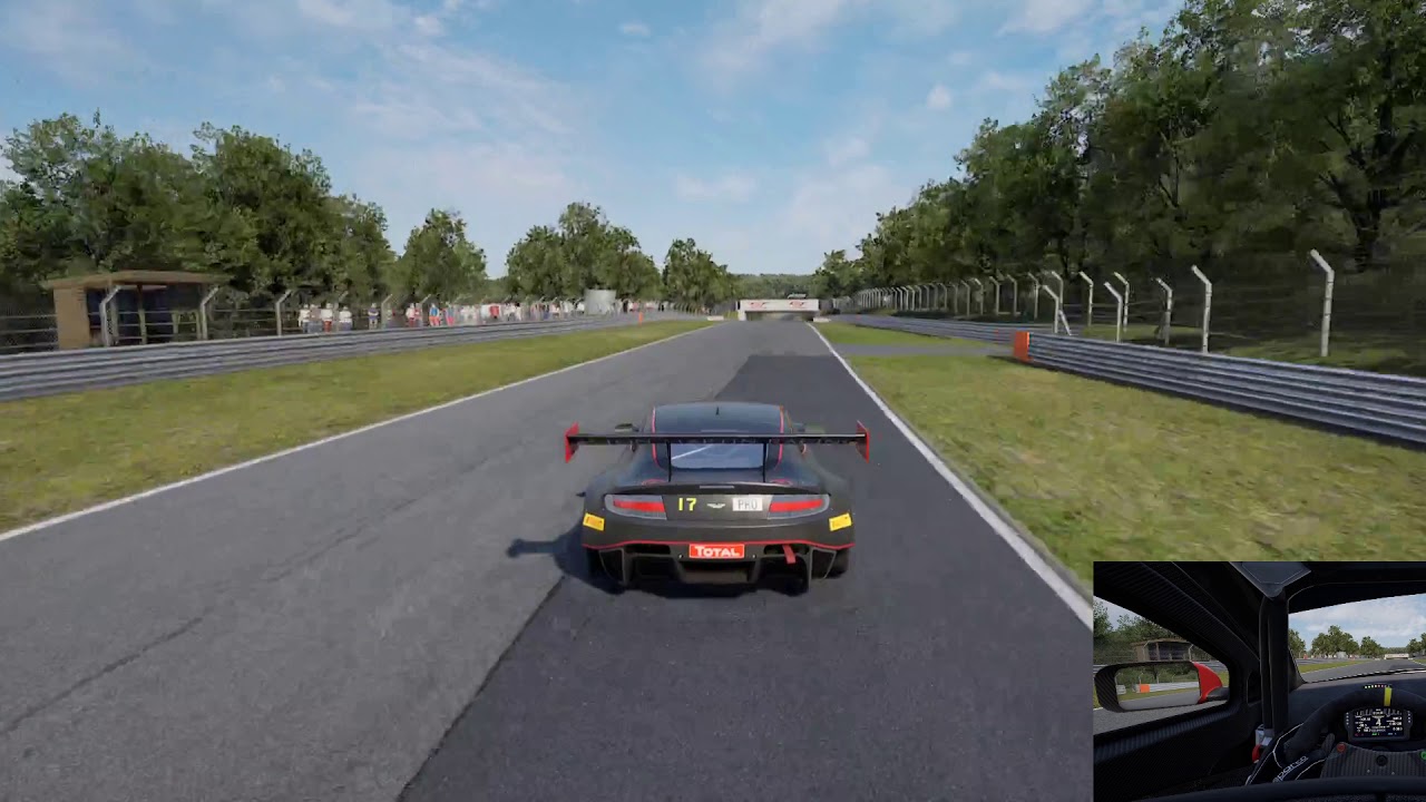 Aston Martin V12 Vantage GT3 - Brands Hatch on ACC