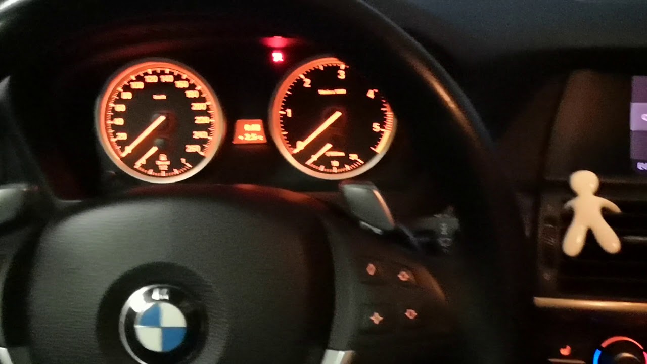 BMW X6 startovanie