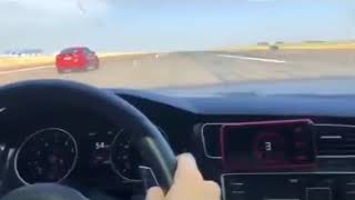 BMW X6 vs VW GOLF drag race