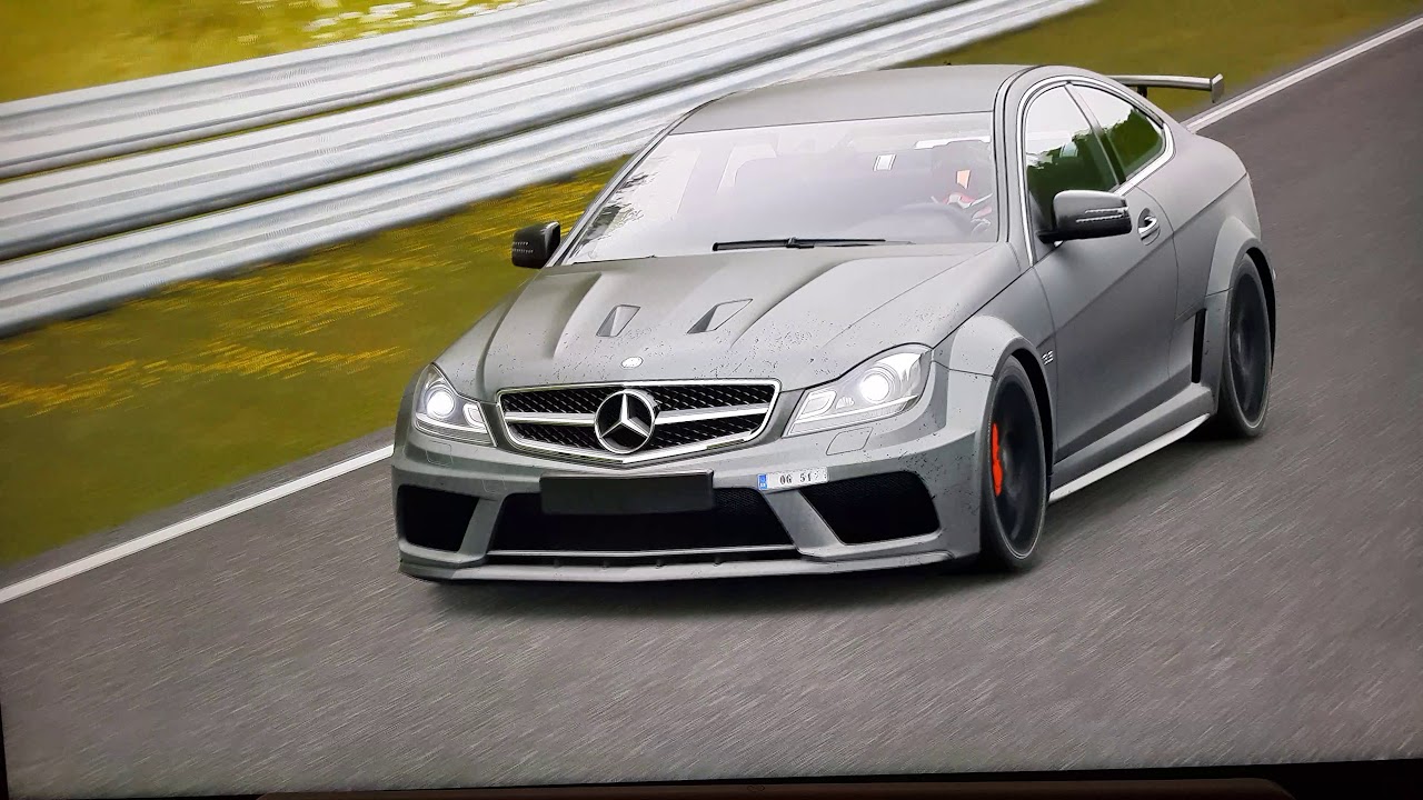 C63 AMG Vs BMW M4