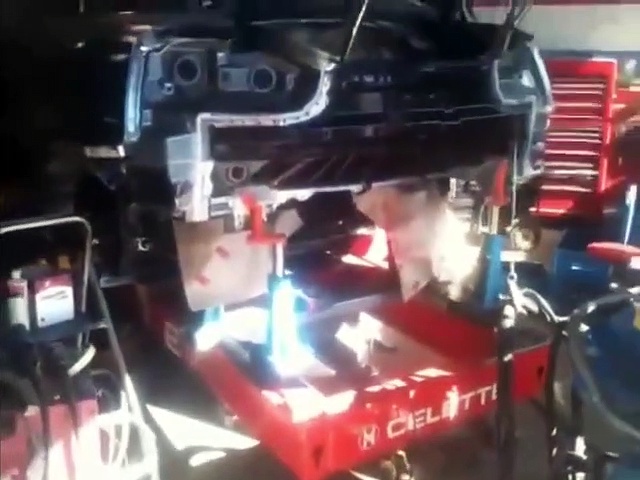 Collision repair on a 2009 Nissan GTR