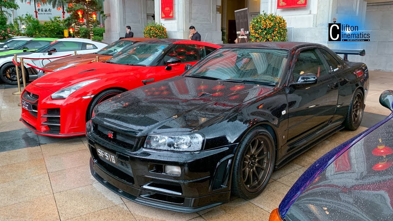 Murdered Out Nissan Skyline GTR R34