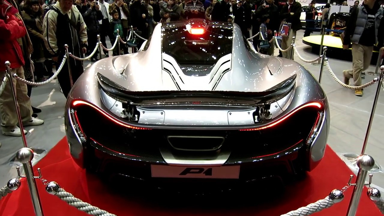 マクラーレン P1 (McLaren P1)、吠える！（再掲、2015年1月24日撮影）