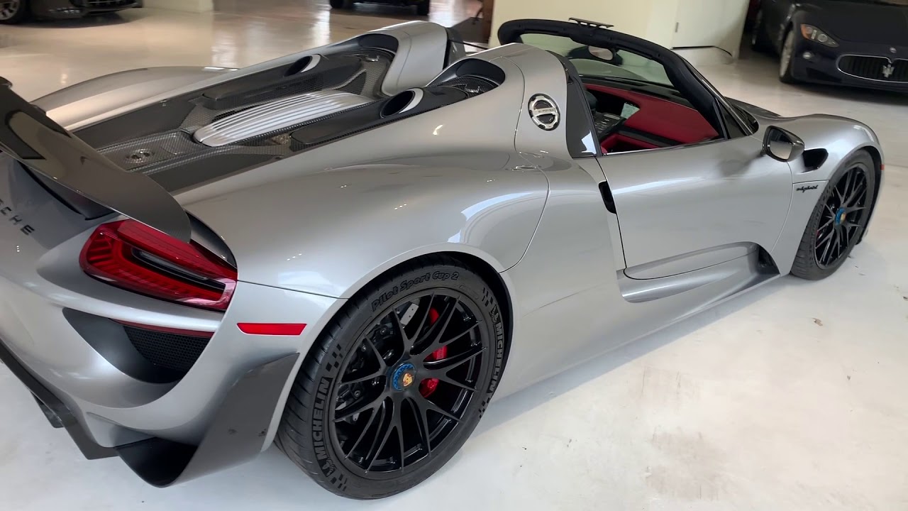 PCARMARKET Auction: 2015 PORSCHE 918 SPYDER