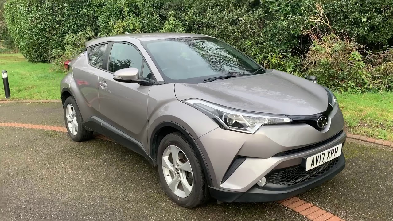 Toyota C-HR AV17XRM