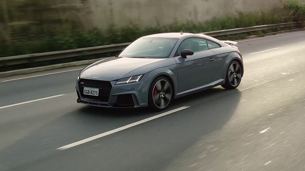 VÍDEO DE LANÇAMENTO DO AUDI TT RS NO BRASIL, NA COR EXCLUSIVA CINZA NARDO.