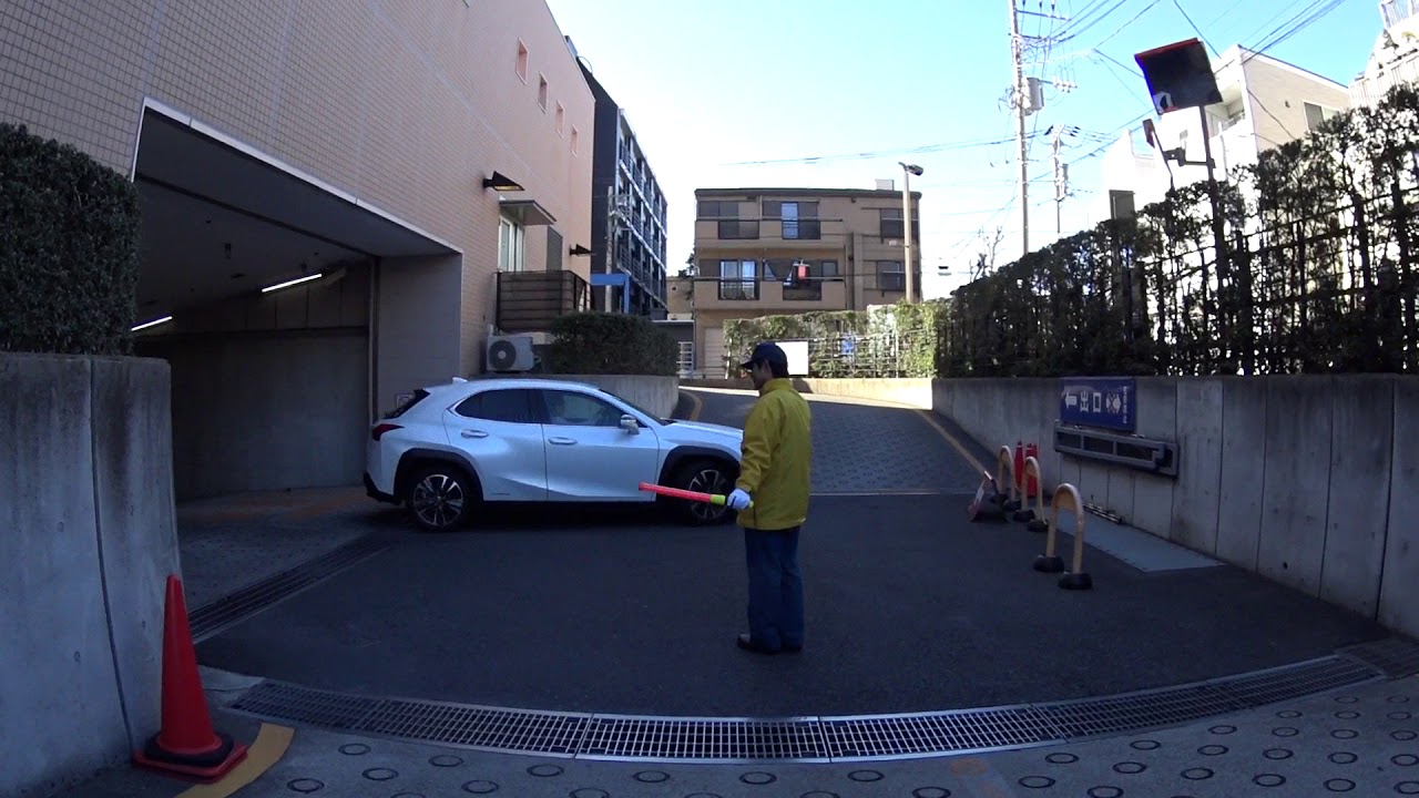 【バイク駐車場】タイムズ北千住駅前駐車場