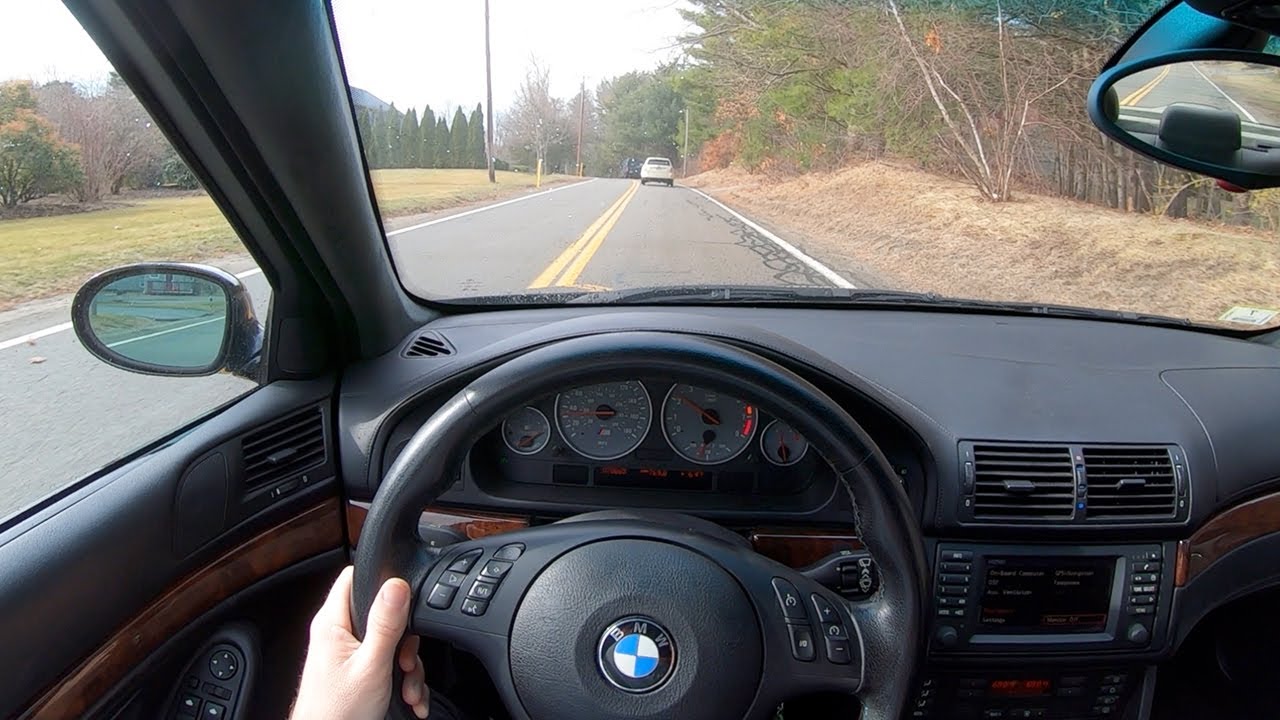 2001 BMW E39 M5 – POV Test Drive by Tedward (Binaural Audio)