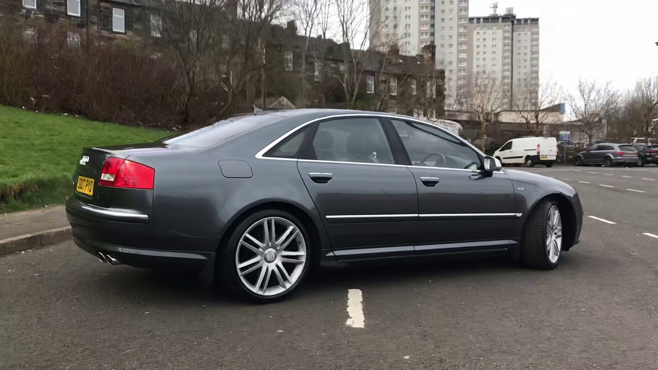 AUDI S8 QUATTRO