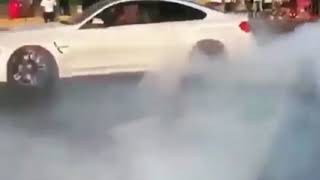 BMW m4 doing burning tyre