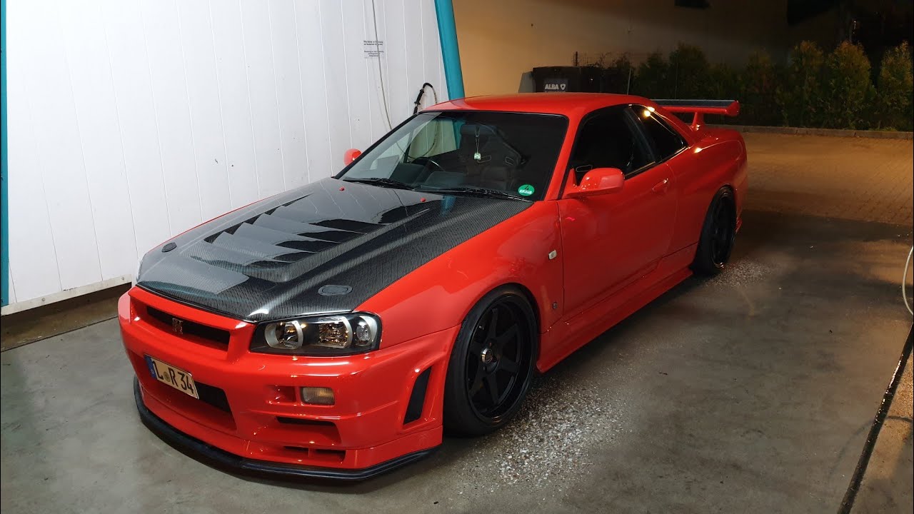 BNR34 in Daily Traffic - Nissan Skyline R34 GTR