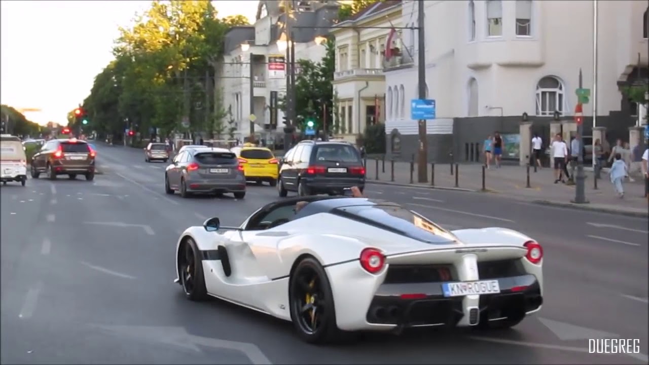 J. Cartu LaFerrari vs. POLICE -BURNOUTS IN THE TRAFFIC- with Afrojack