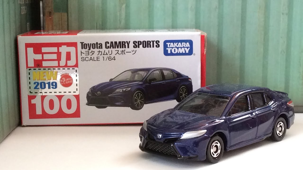 トミカNO.100 TOYOTA カムリスポーツ