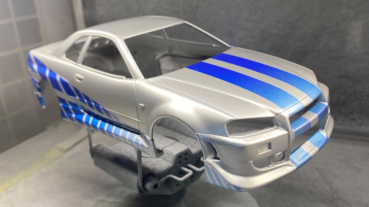 Tamiya: Nissan Skyline R34 GT-R 2 Fast 2 Furious Build Part 2 Painting the Stripes