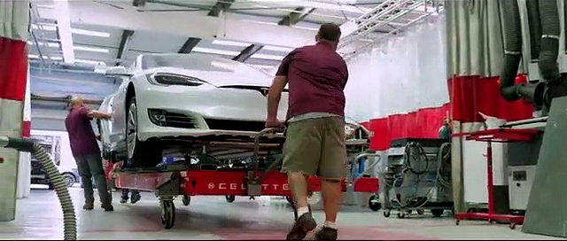 Tesla Model S autobody repair by Daya’s Collision Center(FL)
