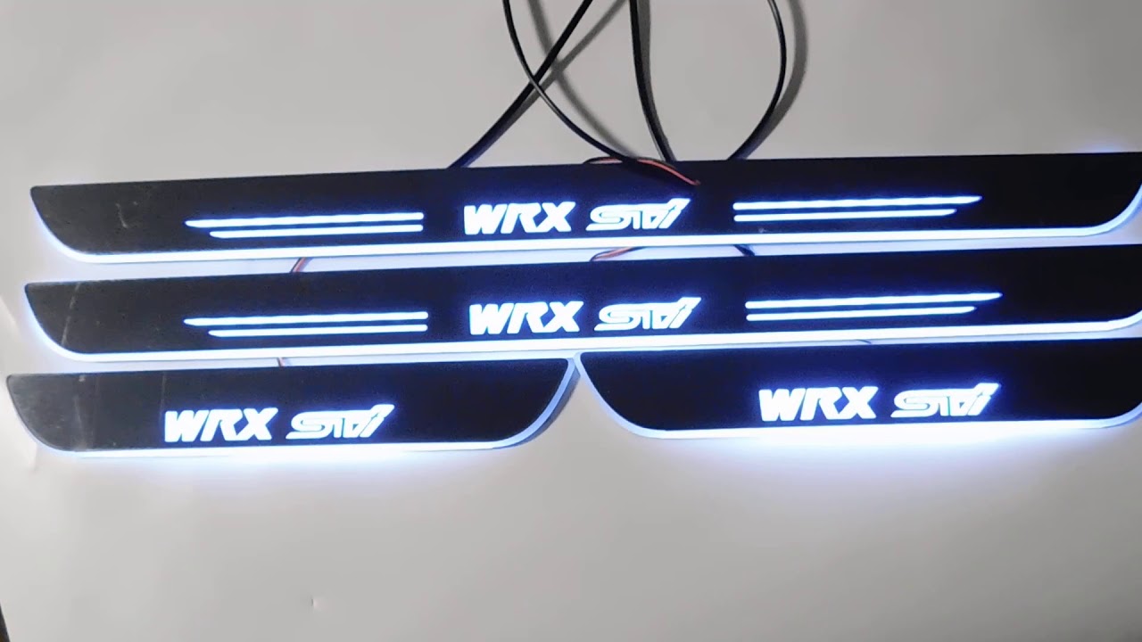 スバル WRX STI スカッフプレート 流れる  シーケンシャル 白
