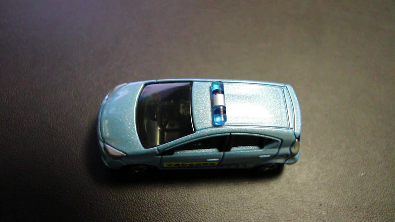 미니카 토미카  토요타 아쿠아 mini car TOMICA NO.98 Toyota AQUA ミニカートミカNO.98トヨタアクア