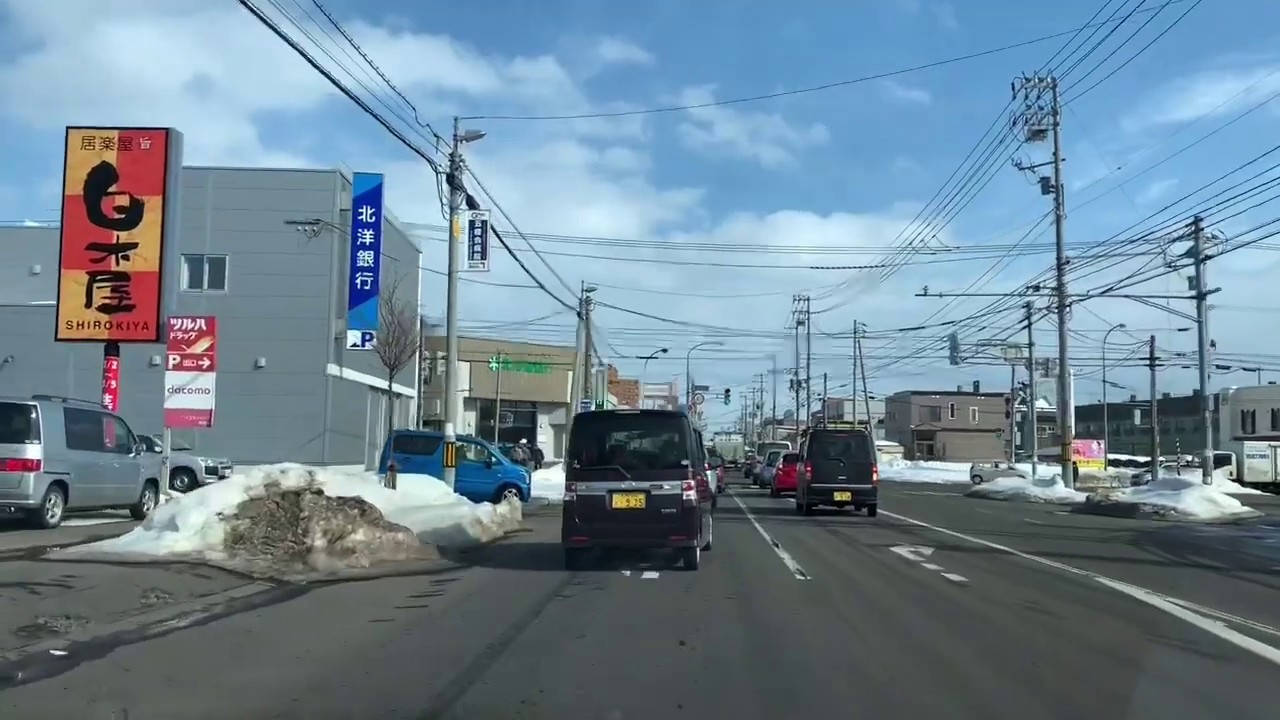 ドライブレコーダー風　札幌市北区篠路、横新道を行く。