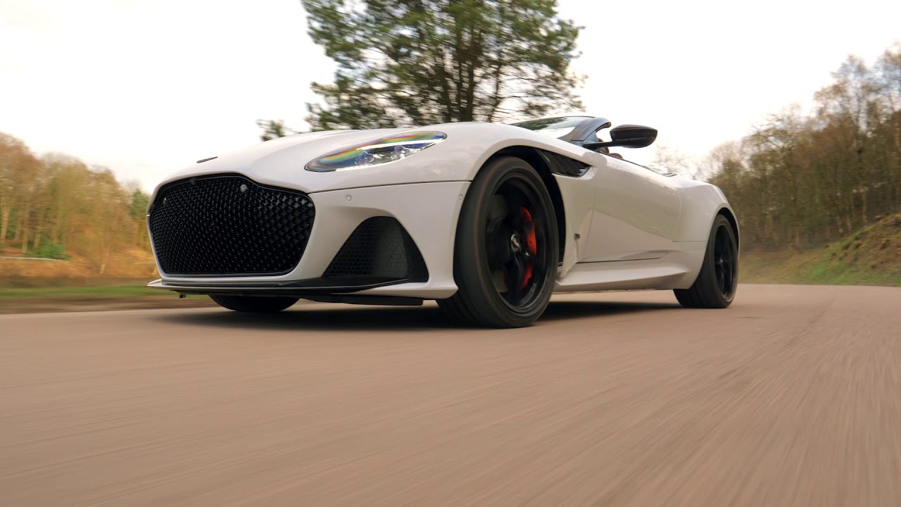 AUTOMovie Aston Martin DBS Superleggera Volante