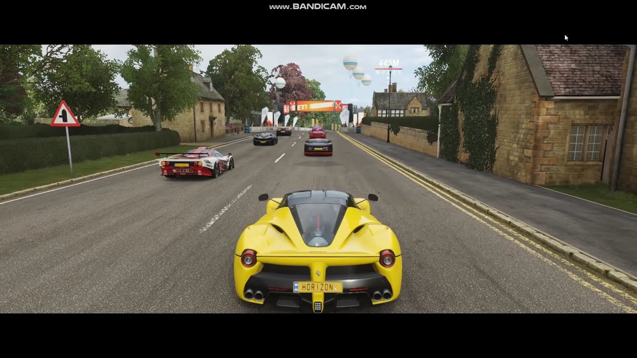 Forza Horizon 4 – Multiplayer – Ferrari Laferrari S2