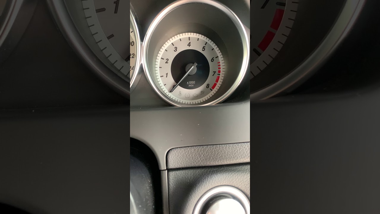 メルセデス・ベンツでエンジンチェックランプ（エンジン警告灯）の消し方　How to turn off the engine warning light in a Mercedes-Benz