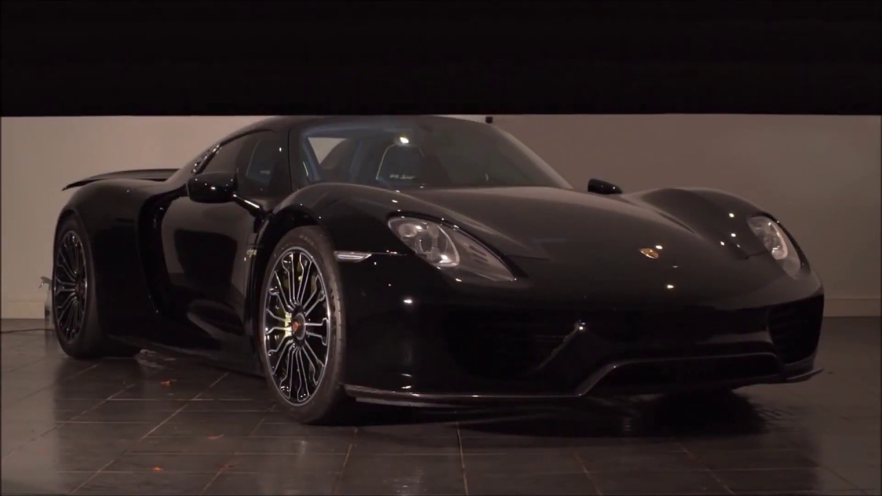 Porsche 911 Spyder→Cut video