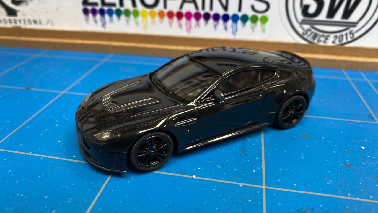 Rebuilding a 1:43 Scale Aston Martin V12 Vantage