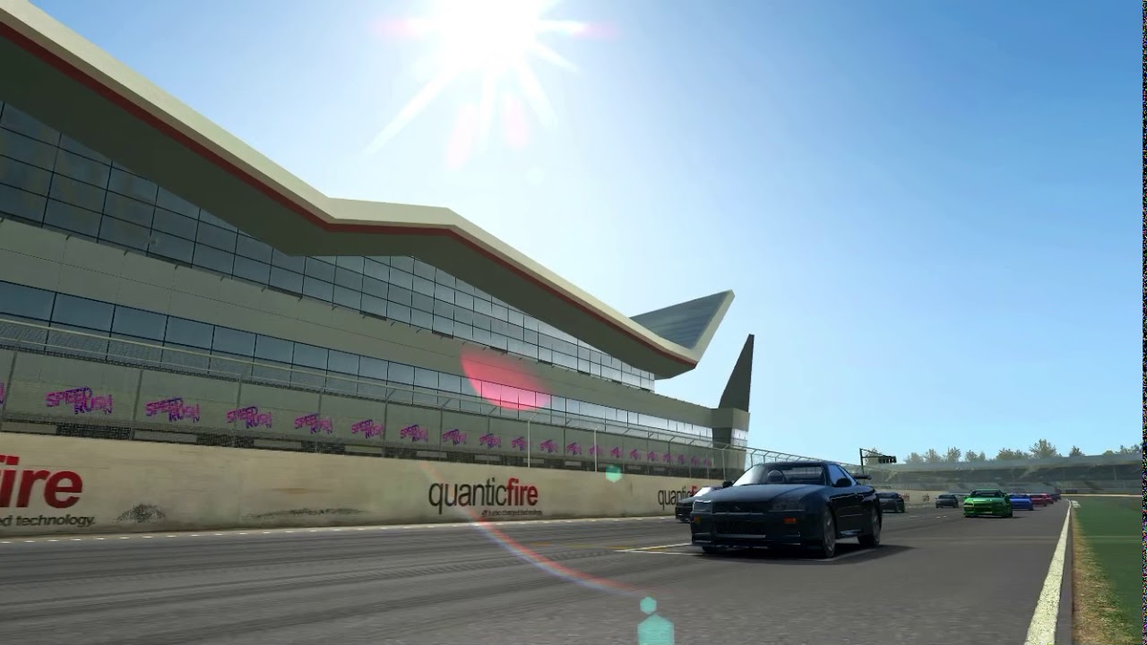 Silverstone Cup in BMW Z4 (Real Racing 3)