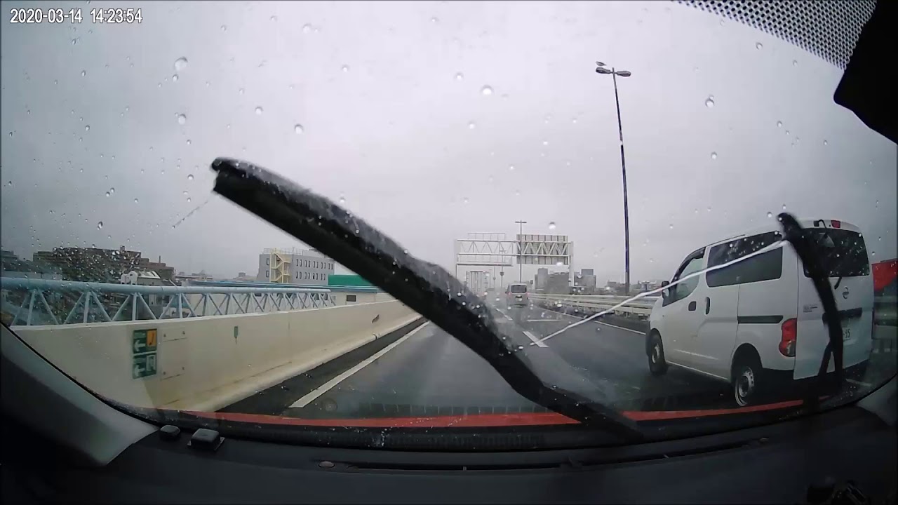 ドライブ日記　首都高　神奈川線～湾岸線　雨の中ただ走るだけの動画　Yokohama Highway,Japan
