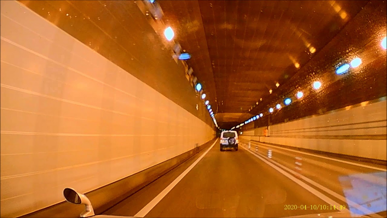 パジェロミニでトンネル走行　ドラレコ