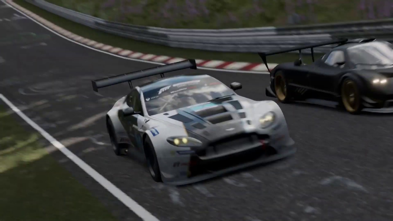 FM7 – In a Pagani Sandwich with the 2017 Aston Martin Racing V12 Vantage GT3 @ the Nordschleife.