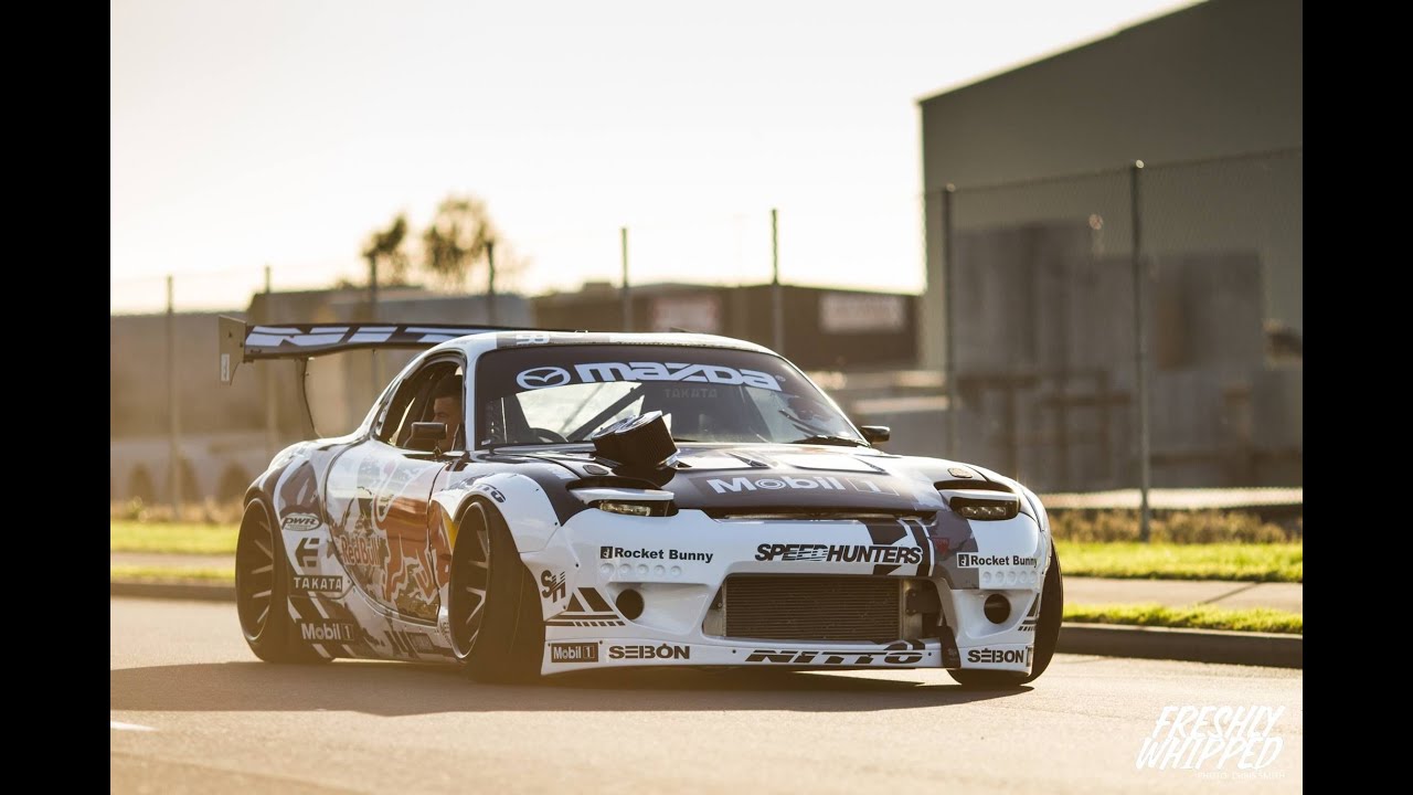 Rocket Bunny Mazda RX7 by Mad Mike.