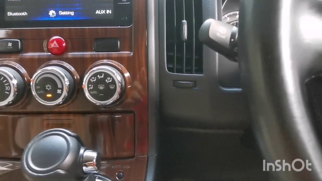 Upgrade Mitsubishi DELICA D5 (dashboard panel and steering wheel audio switch)
