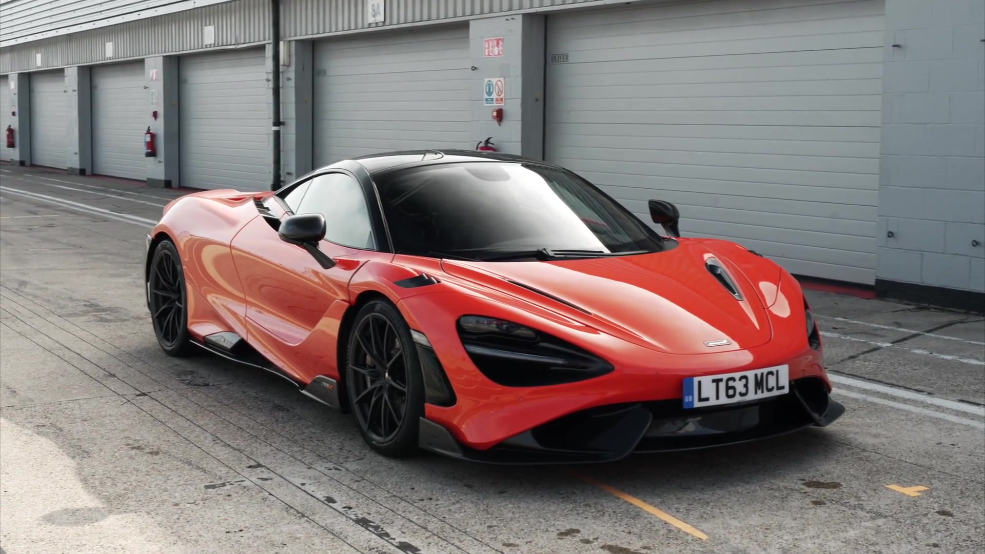 McLaren 765LT Design in Nardo Orange