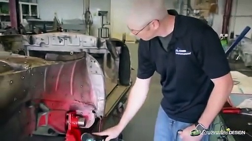 Porsche 356 Speedster Rebuild with help of a Celette car frame machine @ Restoration Design