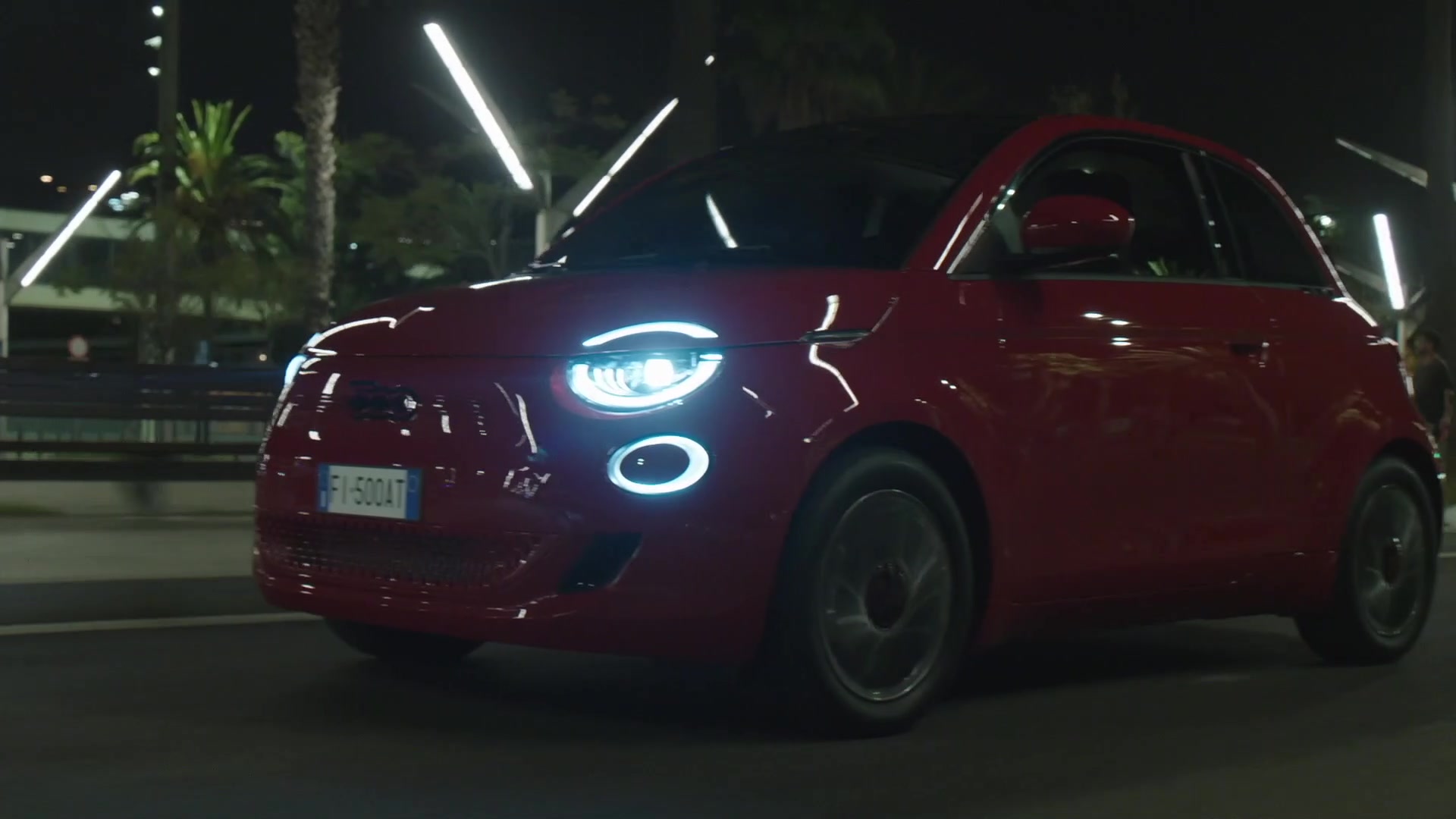 New Fiat (500)RED Night driving