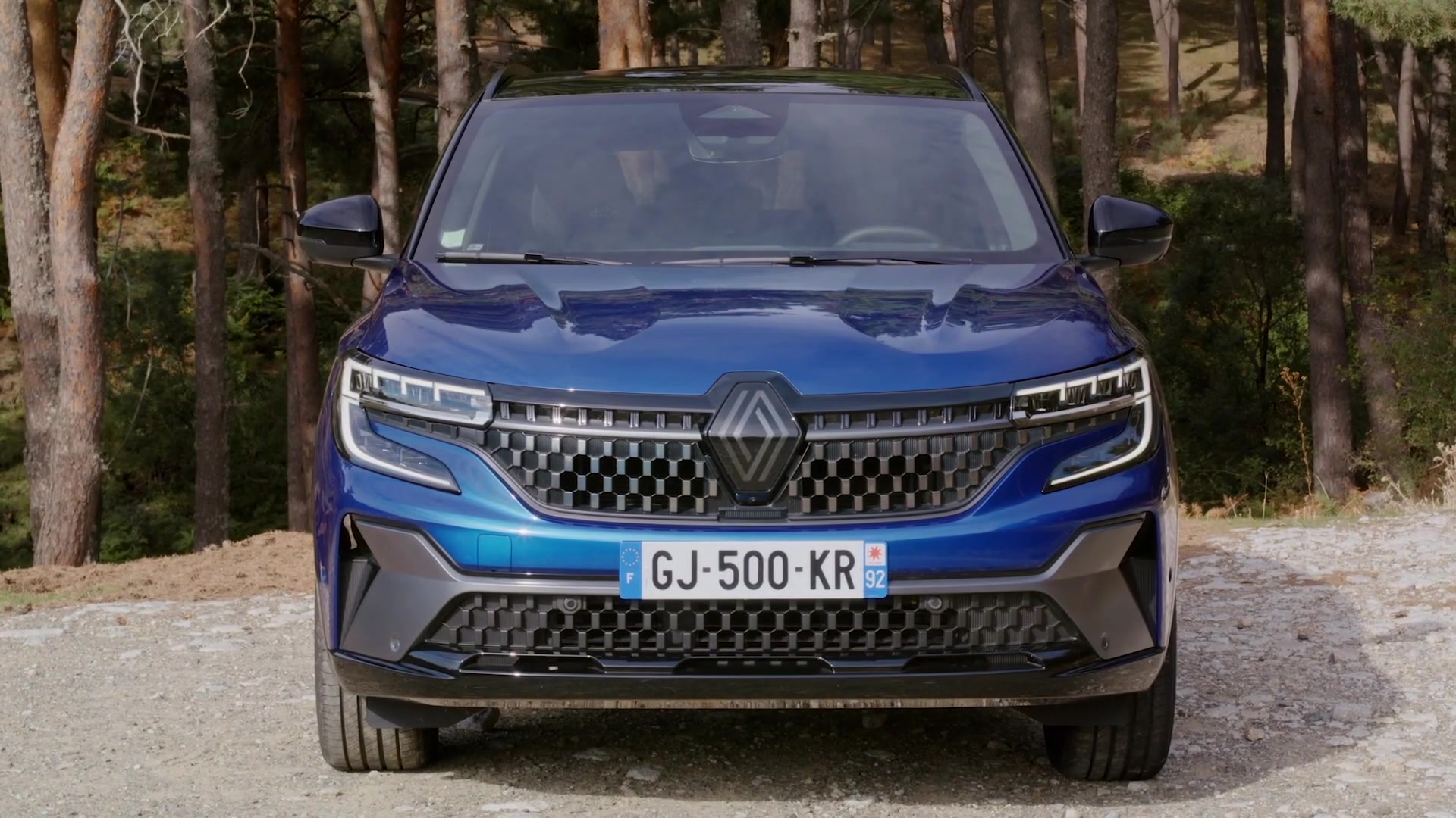 The All-New Renault Austral Design in Iron Blue