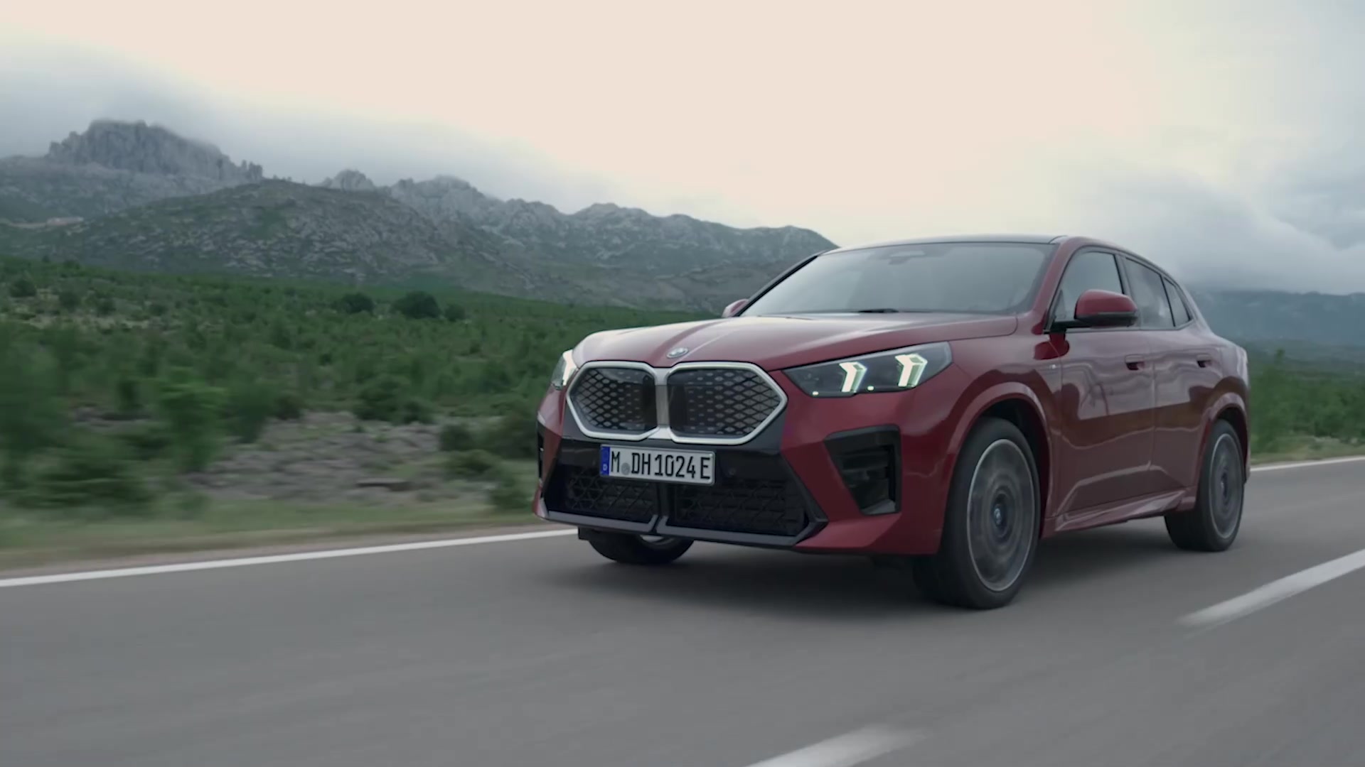 The first-ever BMW iX2. Driving Dynamics